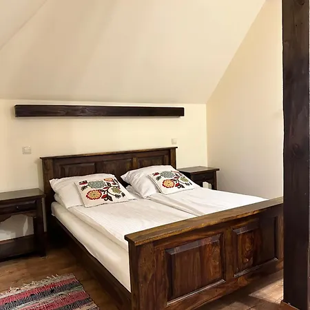 Mini-hôtel Gosciniec Oycowizna Lesznowola (Masovia)
