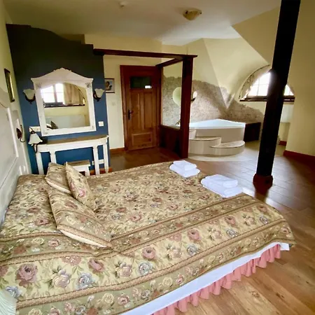 Gosciniec Oycowizna Locanda 3*