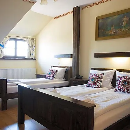 Gosciniec Oycowizna 3* Lesznowola (Masovia)